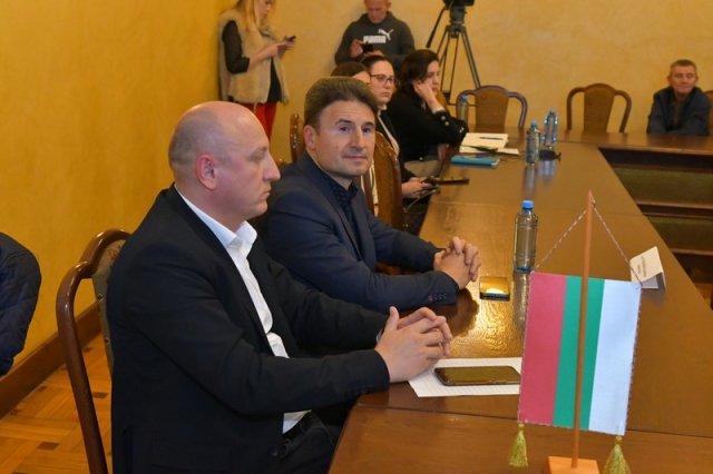 Project launch conference